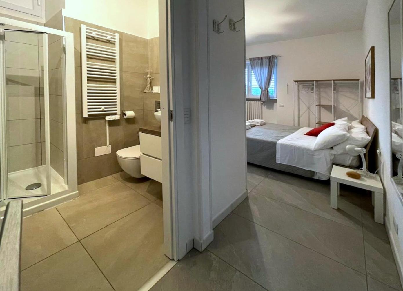 Domus 190 Rooms Varese Eksteriør billede